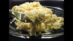 REAL Fettuccine Alfredo (Authentic Classic Italian Pasta Recipe)